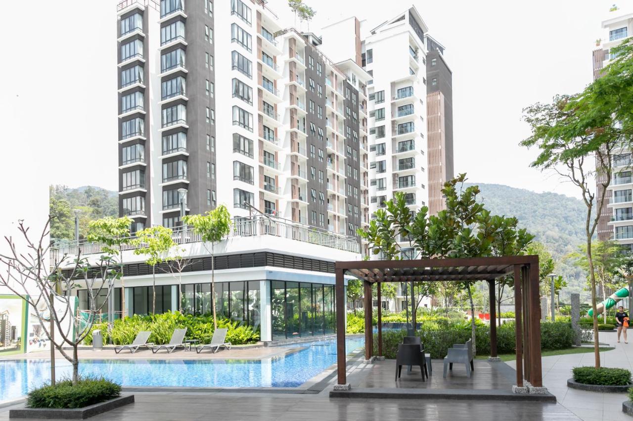 Апартаменты The Tropic@Midhill Genting Гентинг-Хайлендс Экстерьер фото