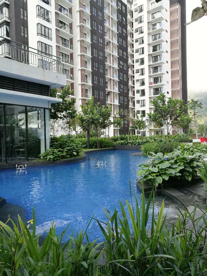 Апартаменты The Tropic@Midhill Genting Гентинг-Хайлендс Экстерьер фото