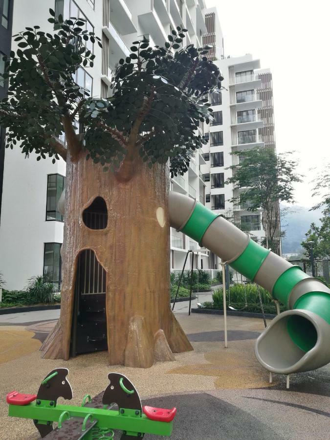 Апартаменты The Tropic@Midhill Genting Гентинг-Хайлендс Экстерьер фото